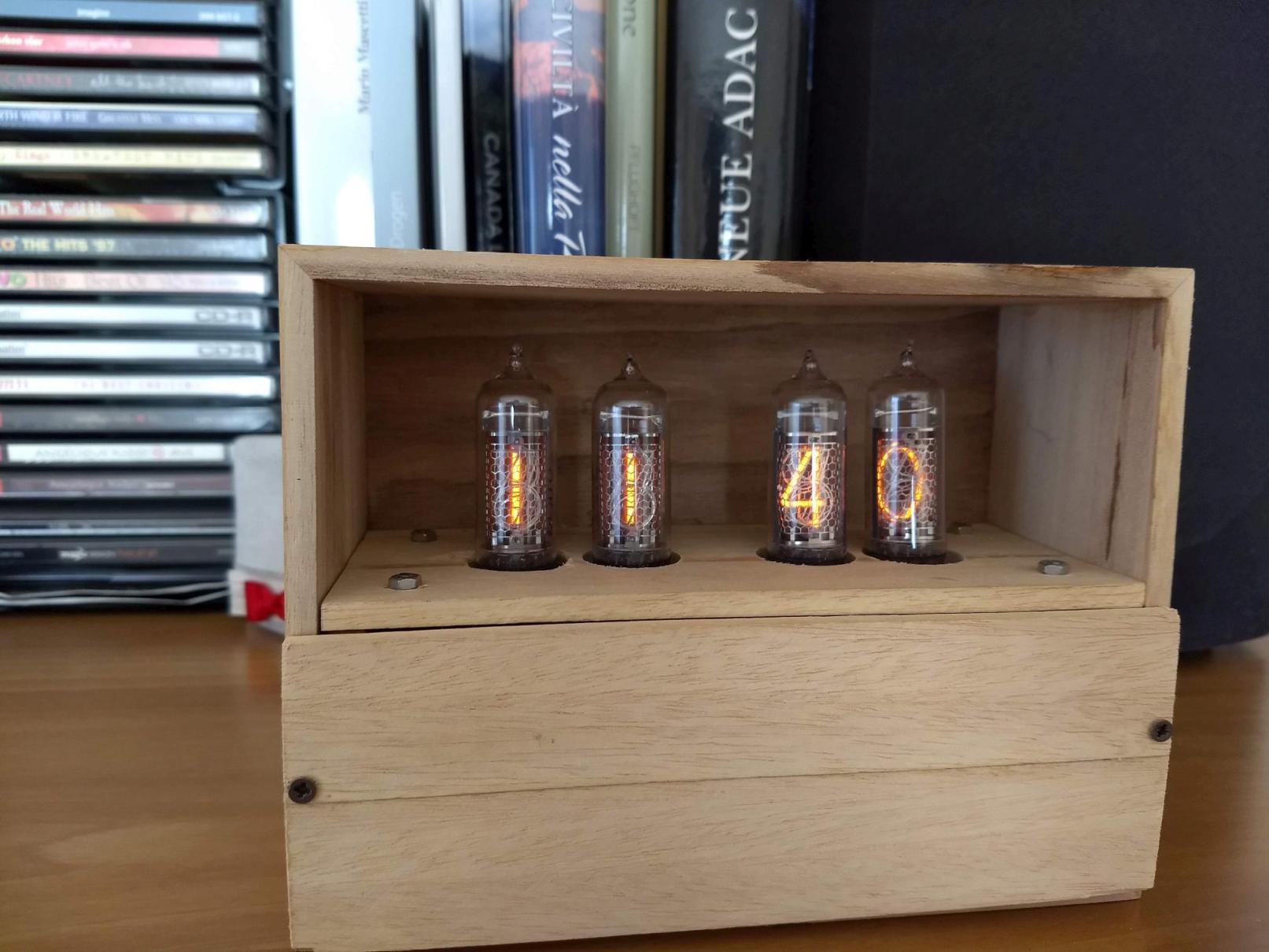 Nixie Tube Clock // Fabri91.eu